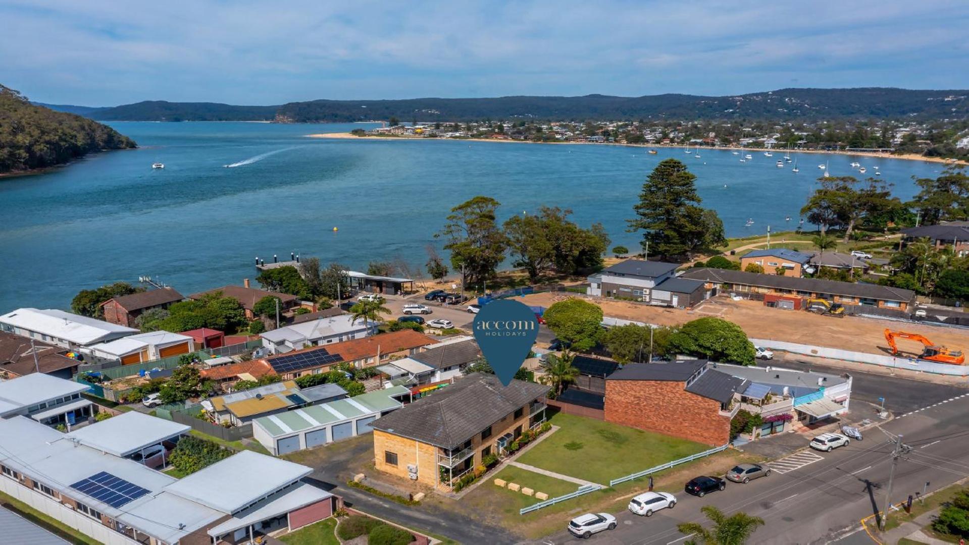 Corinda - Waterviews & Close To Ferry