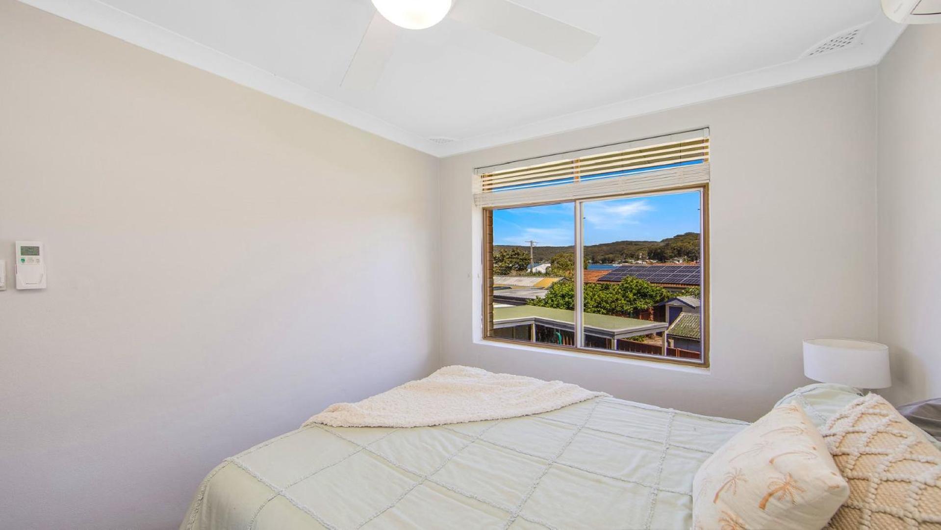 Corinda - Waterviews & Close To Ferry