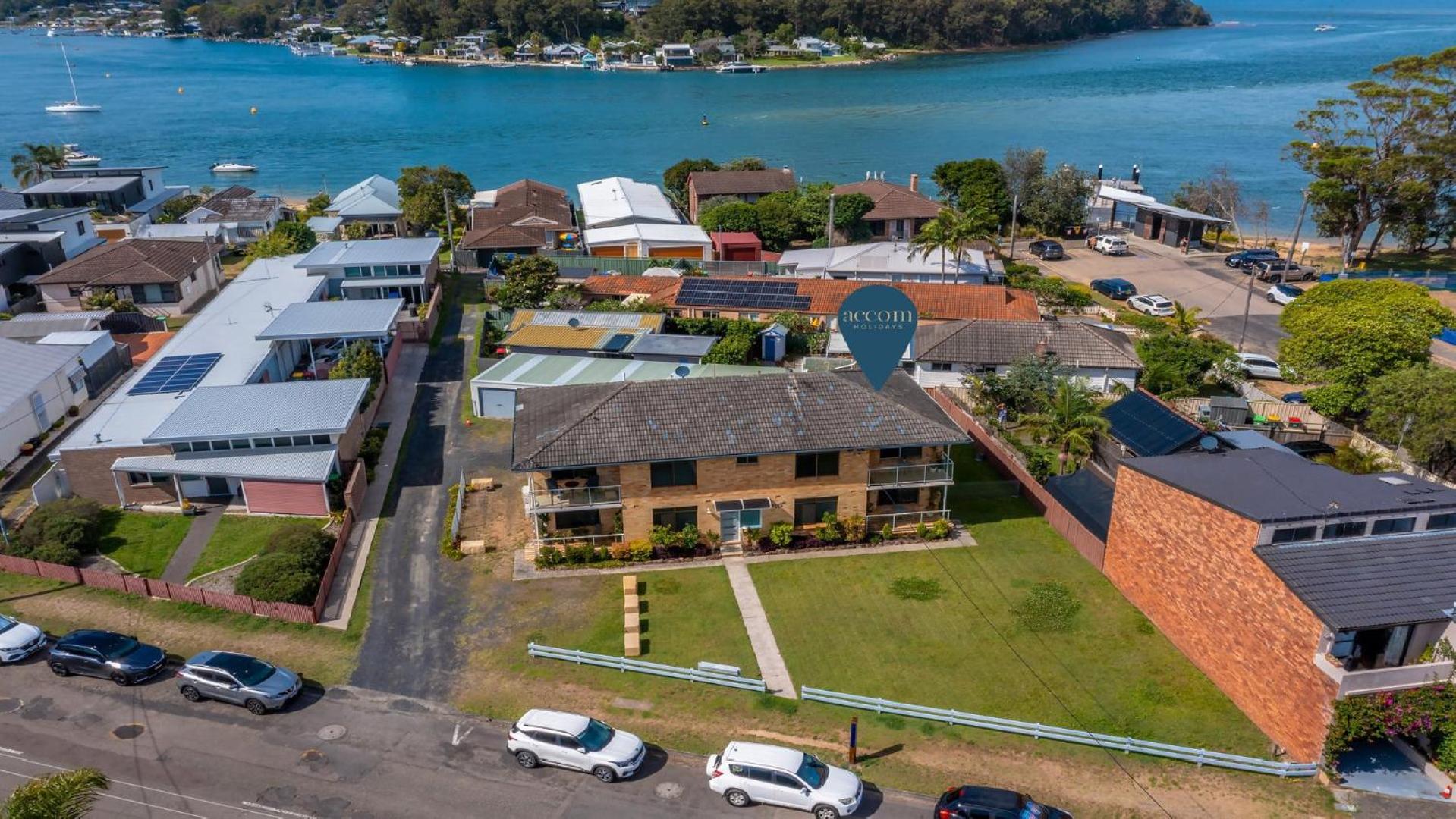 Corinda - Waterviews & Close To Ferry