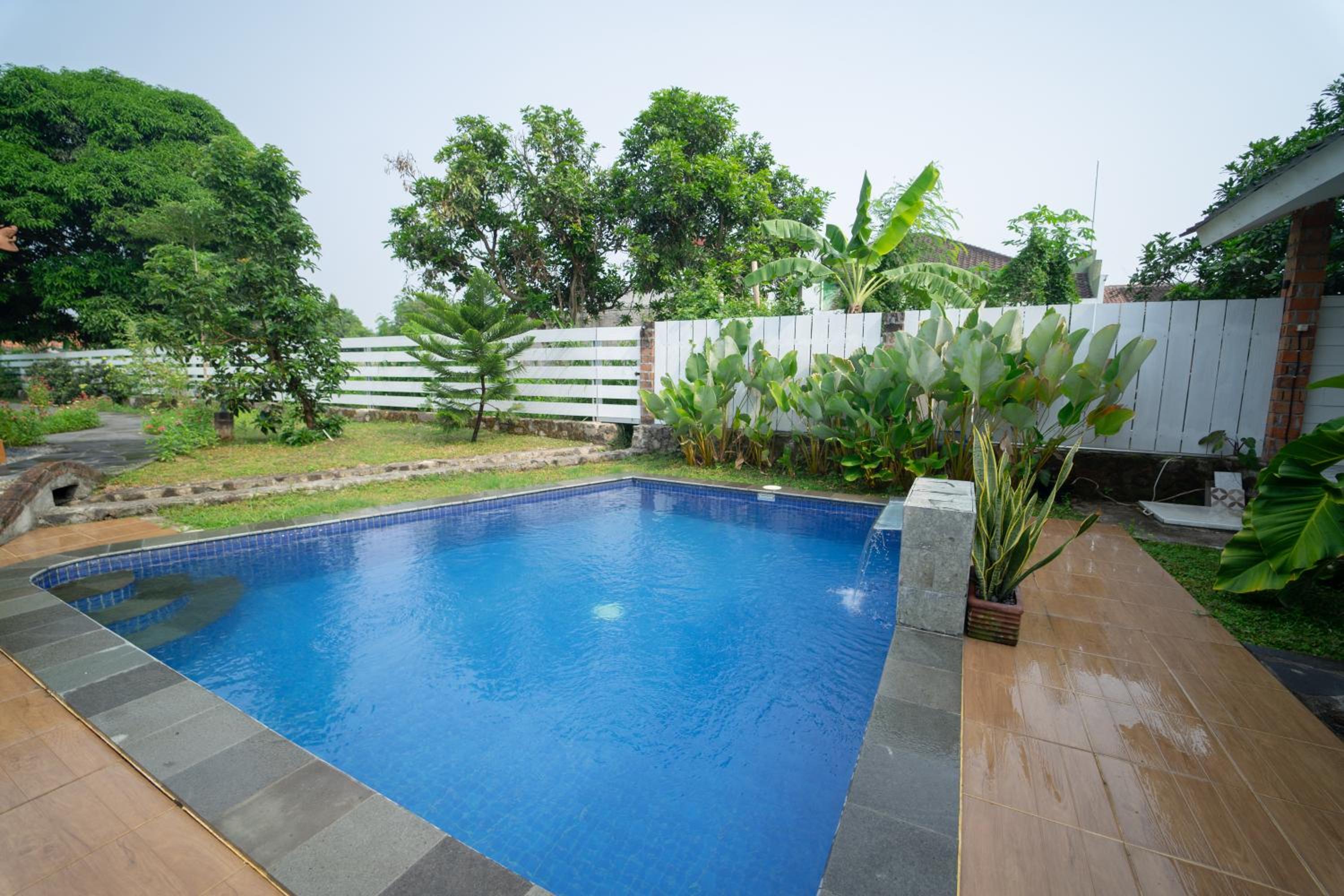 Villa Sawah Prambanan