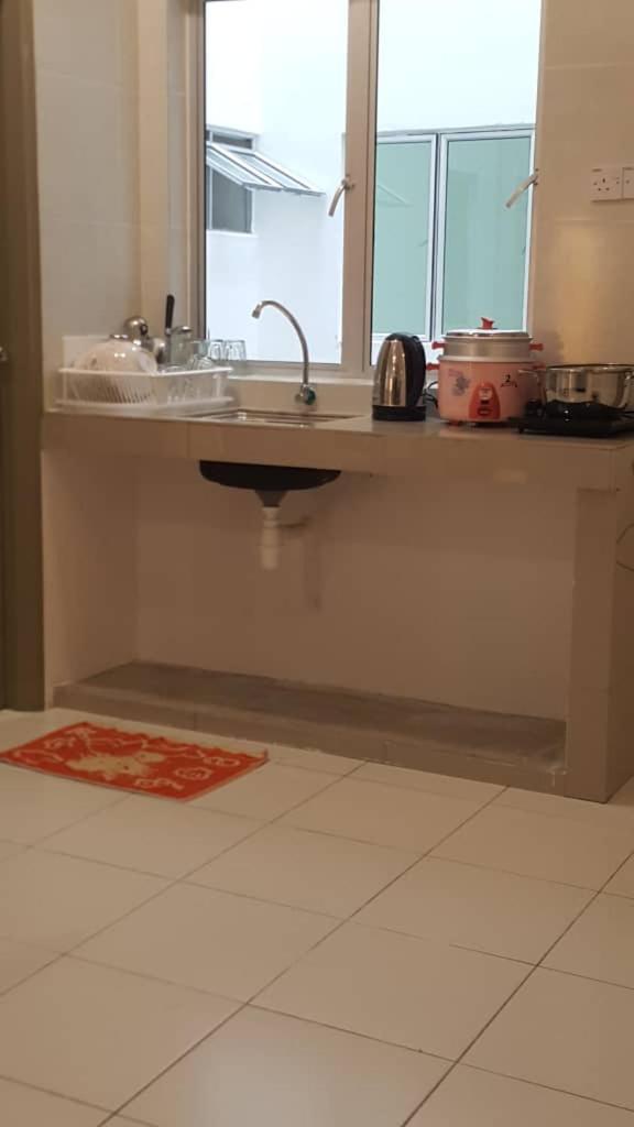 Cameron ZenO Suite photo 2