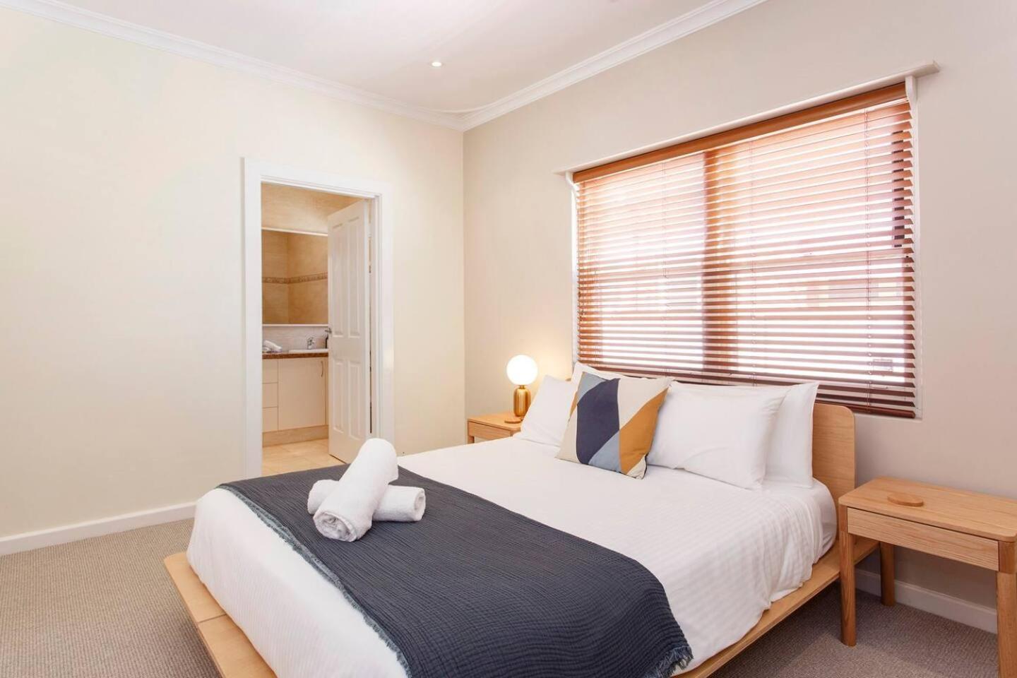 Directors Cottage Fabulous Local & Peaceful