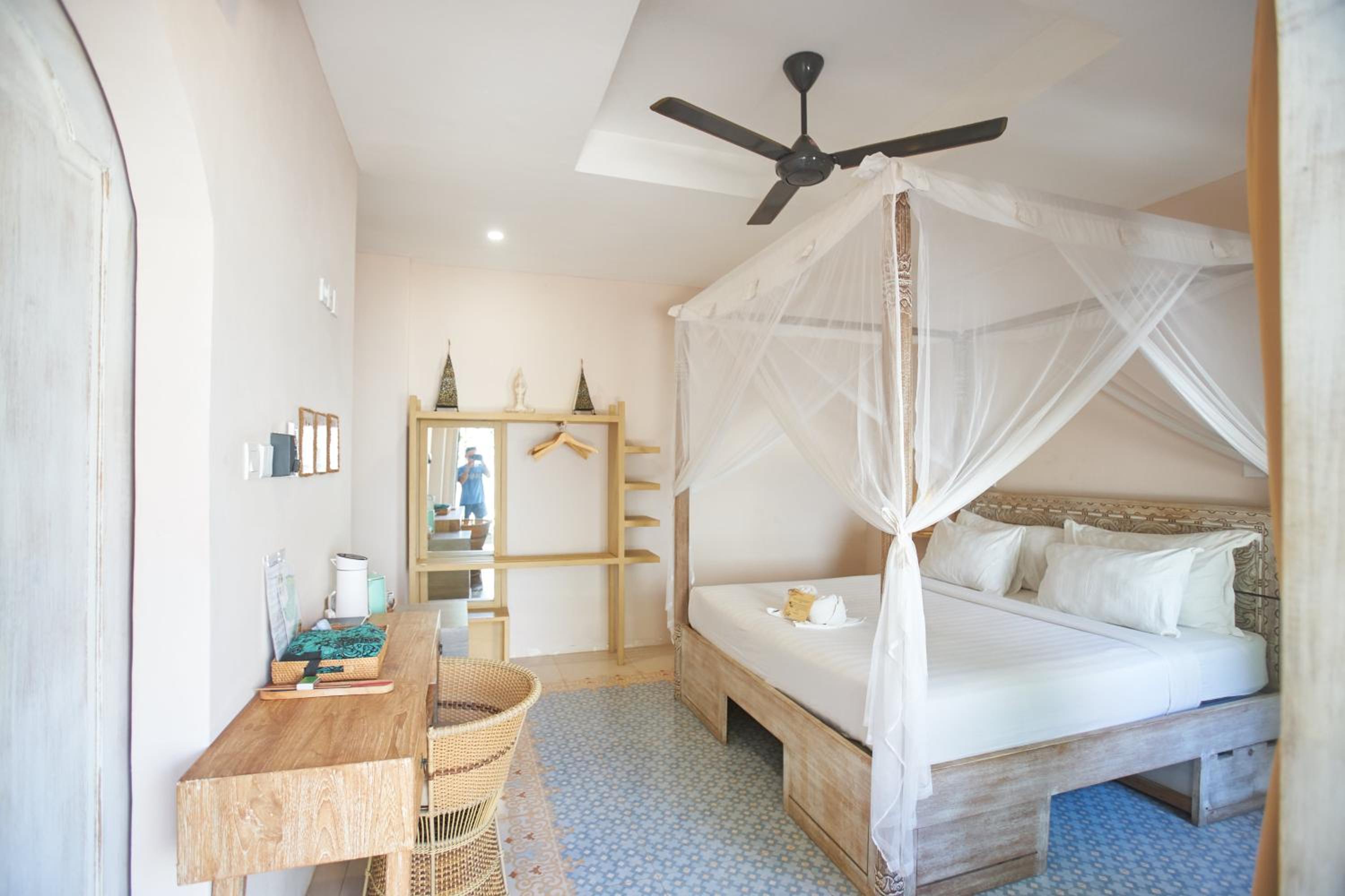 ISLA INDAH RETREAT boutique hotel view 5