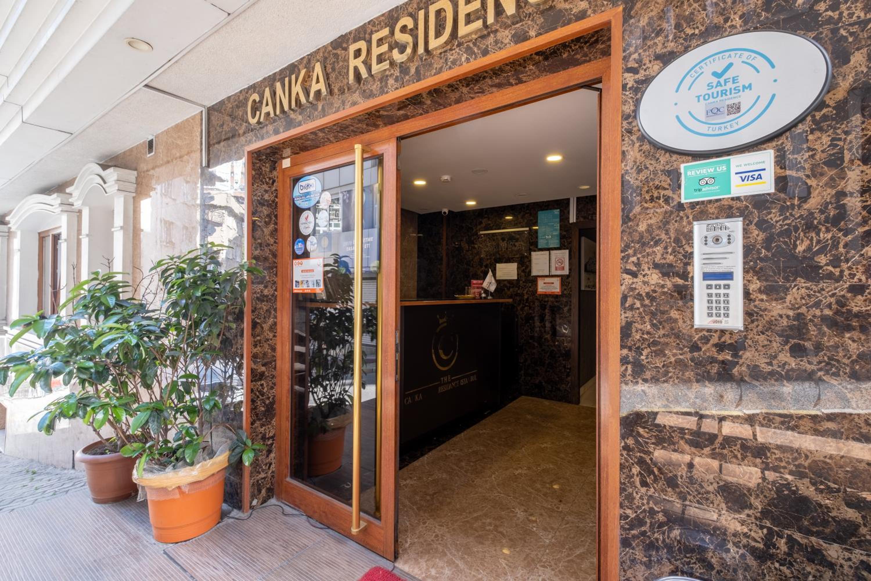 Suites of Can-ka