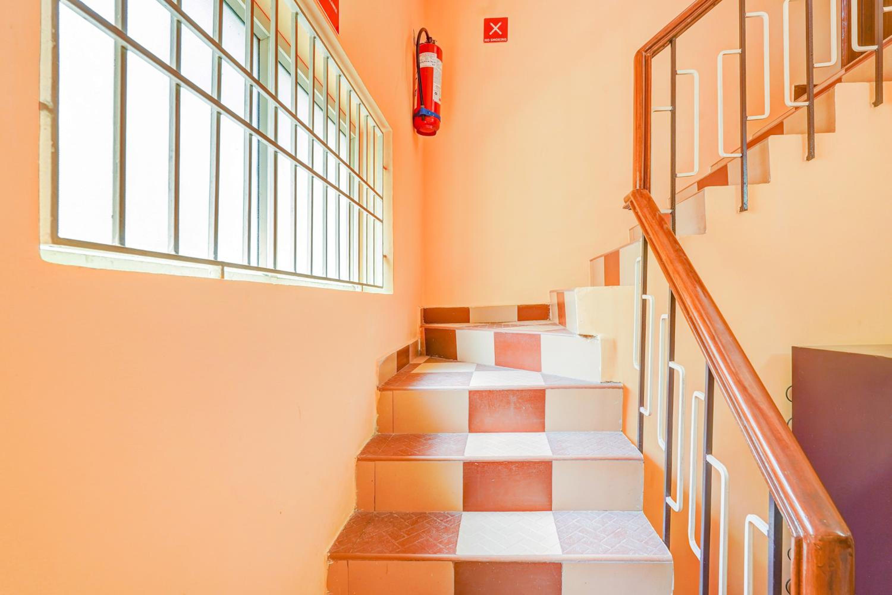 Hotel O Velachery Near Devi Karumariamman Nagar Extension, photo 30
