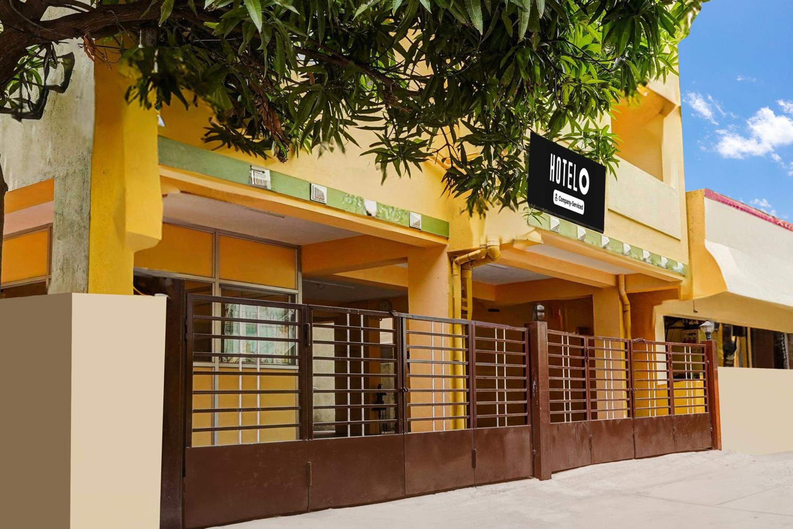 Hotel O Velachery Near Devi Karumariamman Nagar Extension, photo 27