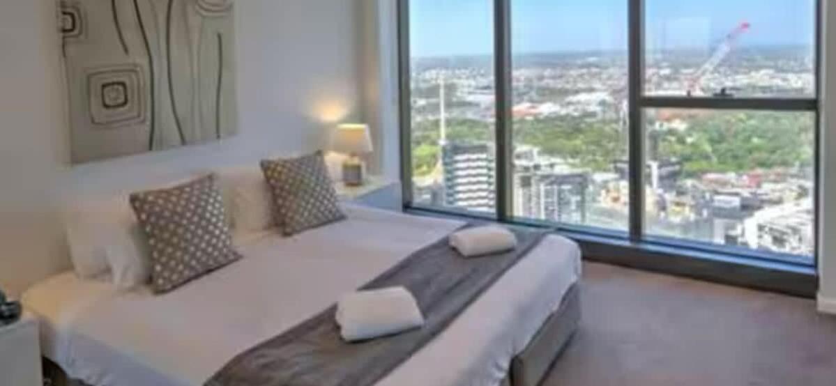 Prima Pearl - Two Neighbouring Apartments 6-Bedrooms