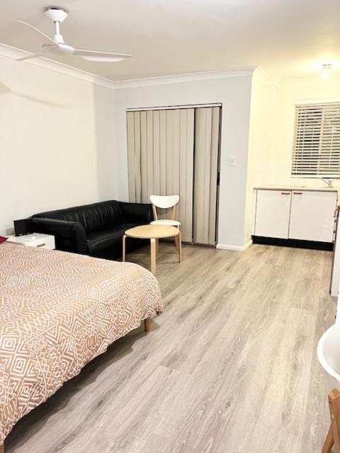 Cozy Studio apartment in Chippendale Darlington Sydney