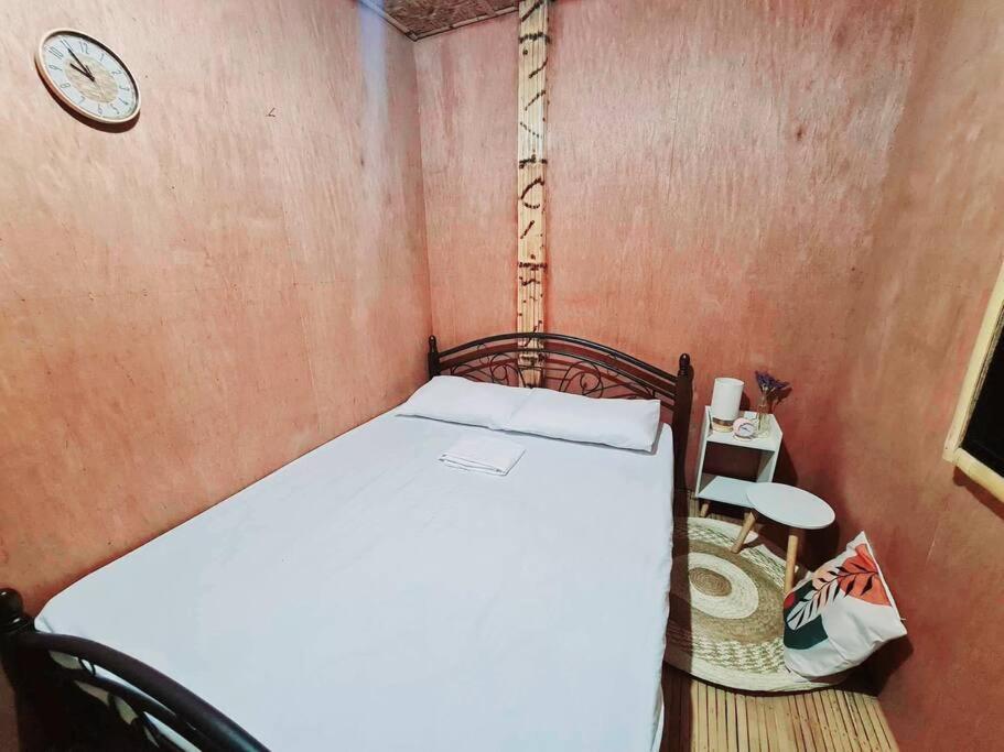 Balai Elmienna - solar powered farm house with pool