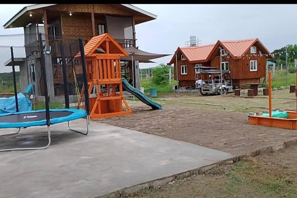 Photo 19