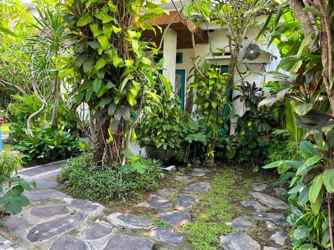 Frangipani garden villa, Senggigi - 23