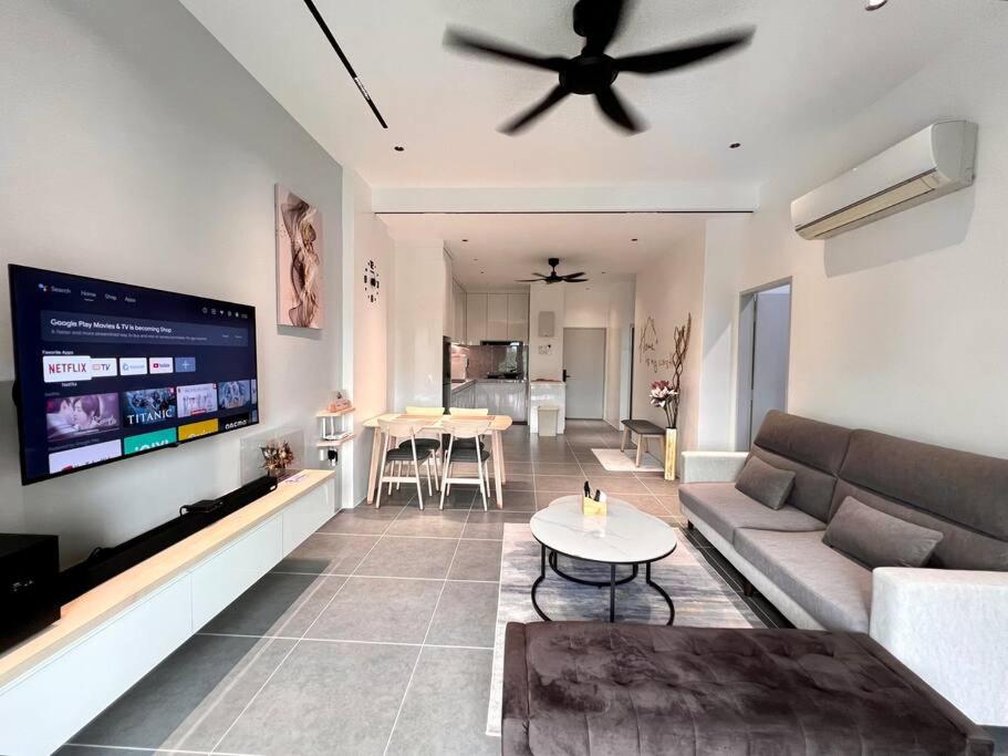 Mountain View 507