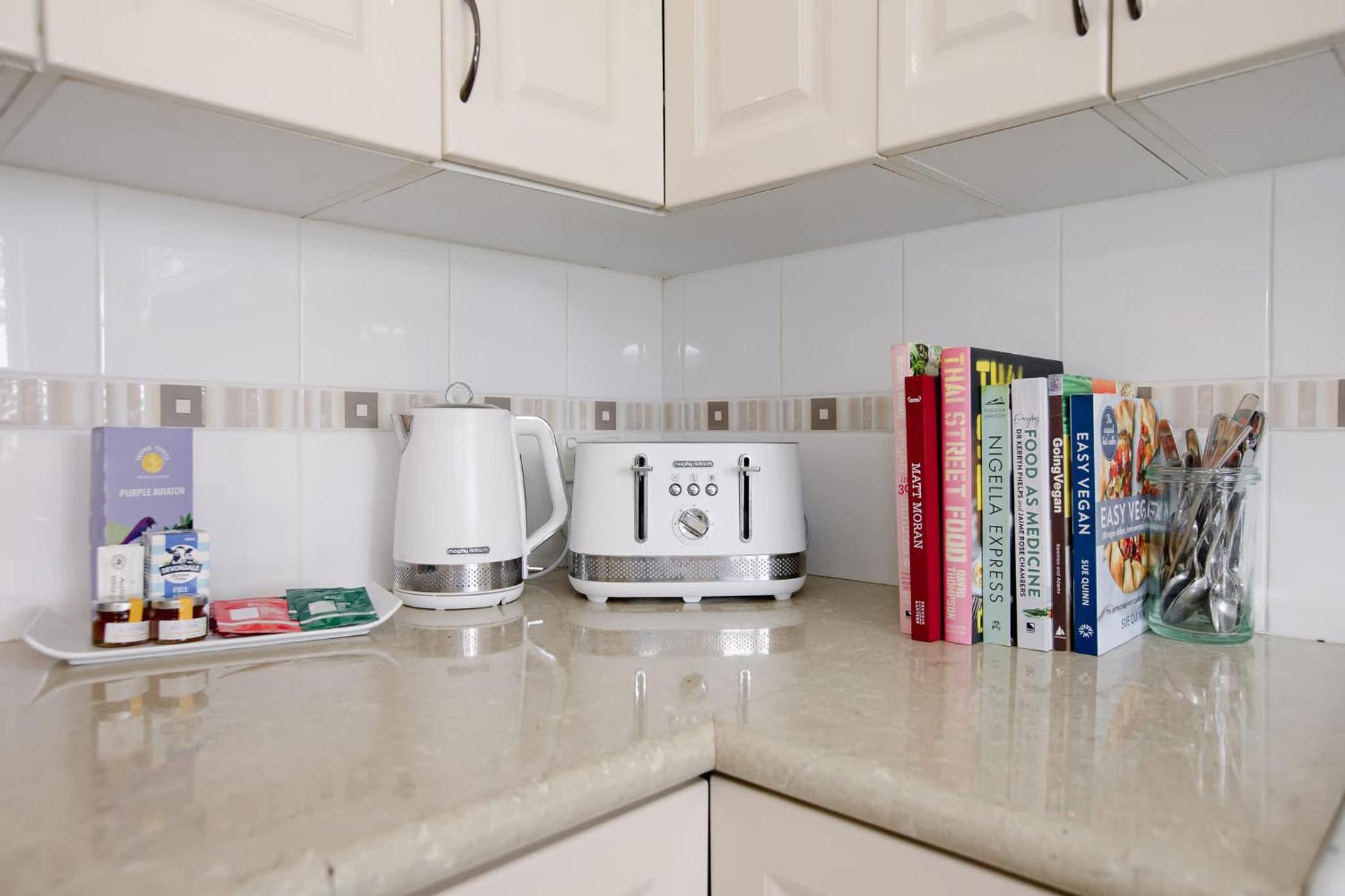 Balmain 2 Bed Cottage - New Listing