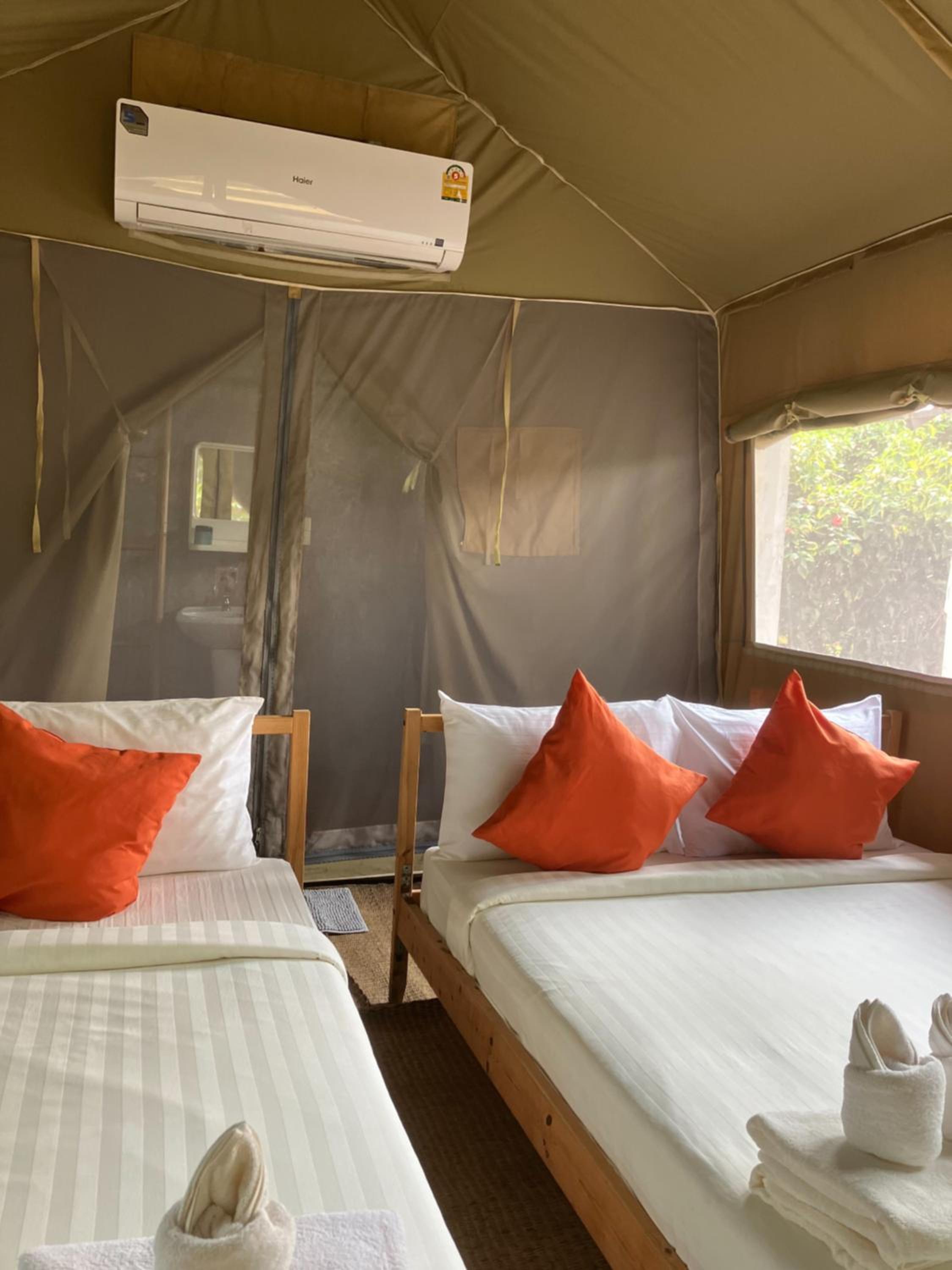 Naivacha Tent Koh Mak
