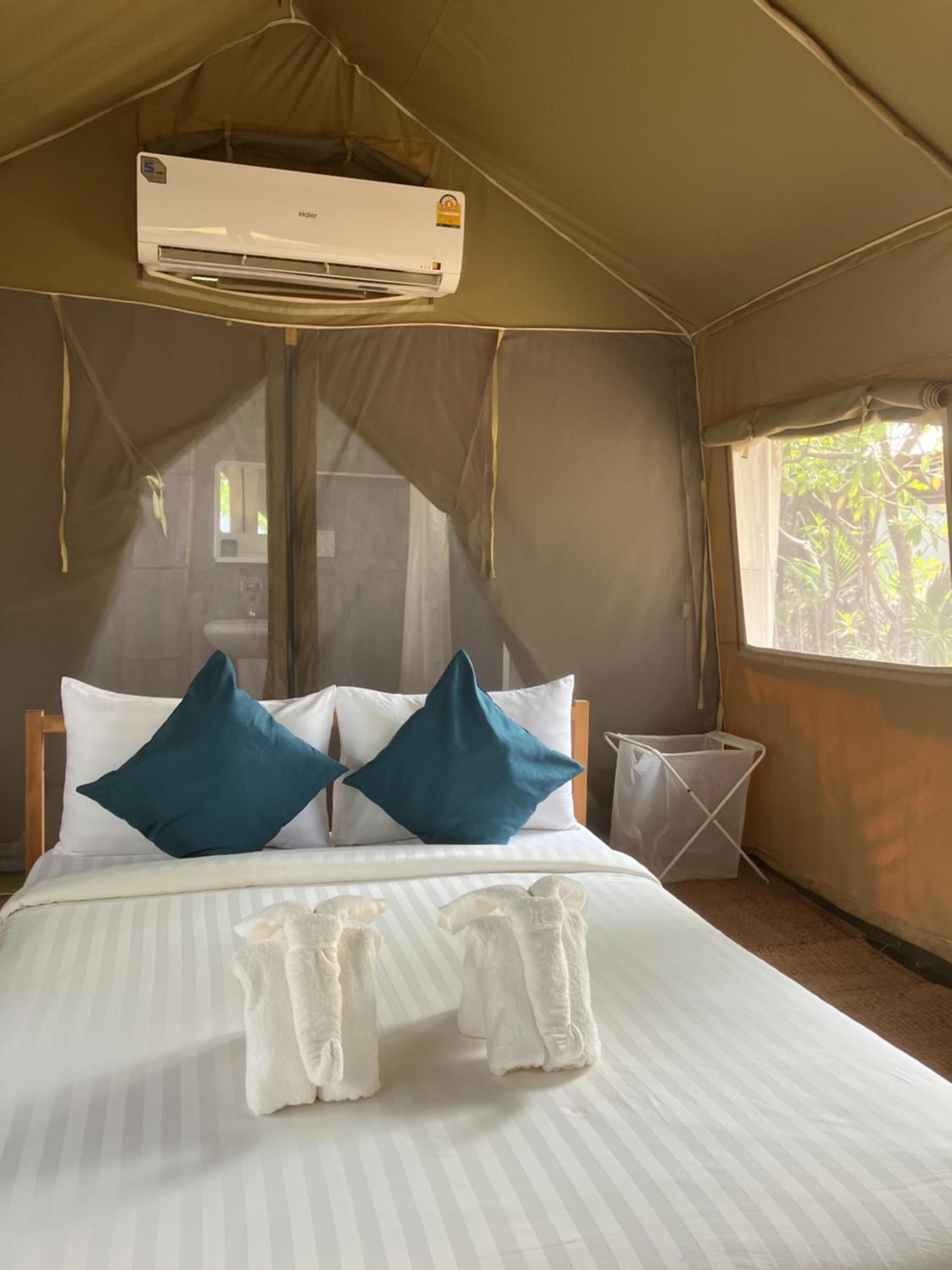 Naivacha Tent Koh Mak