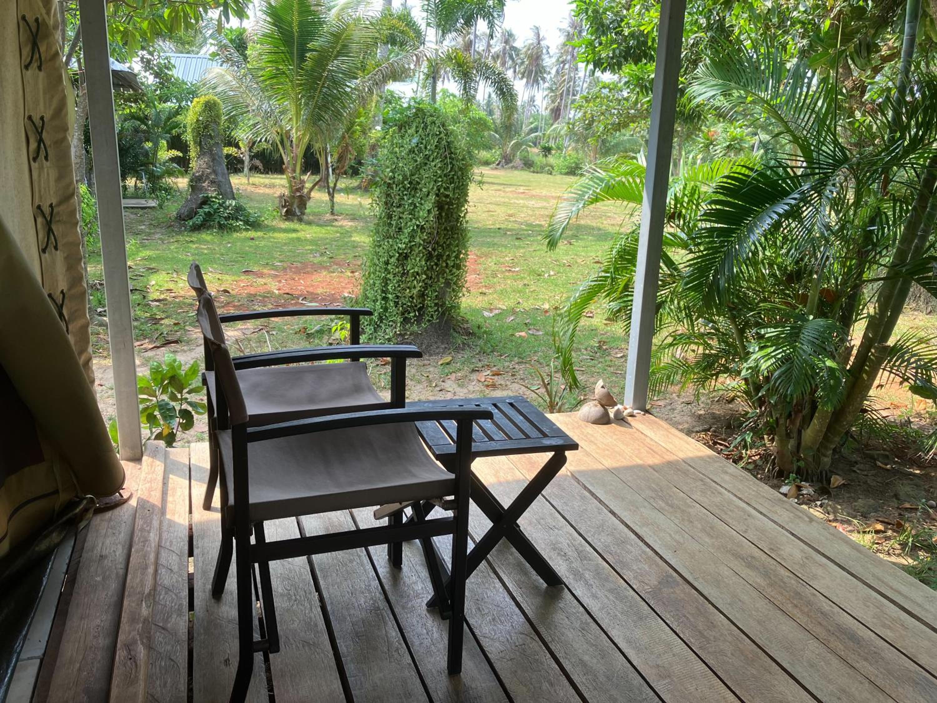 Naivacha Tent Koh Mak