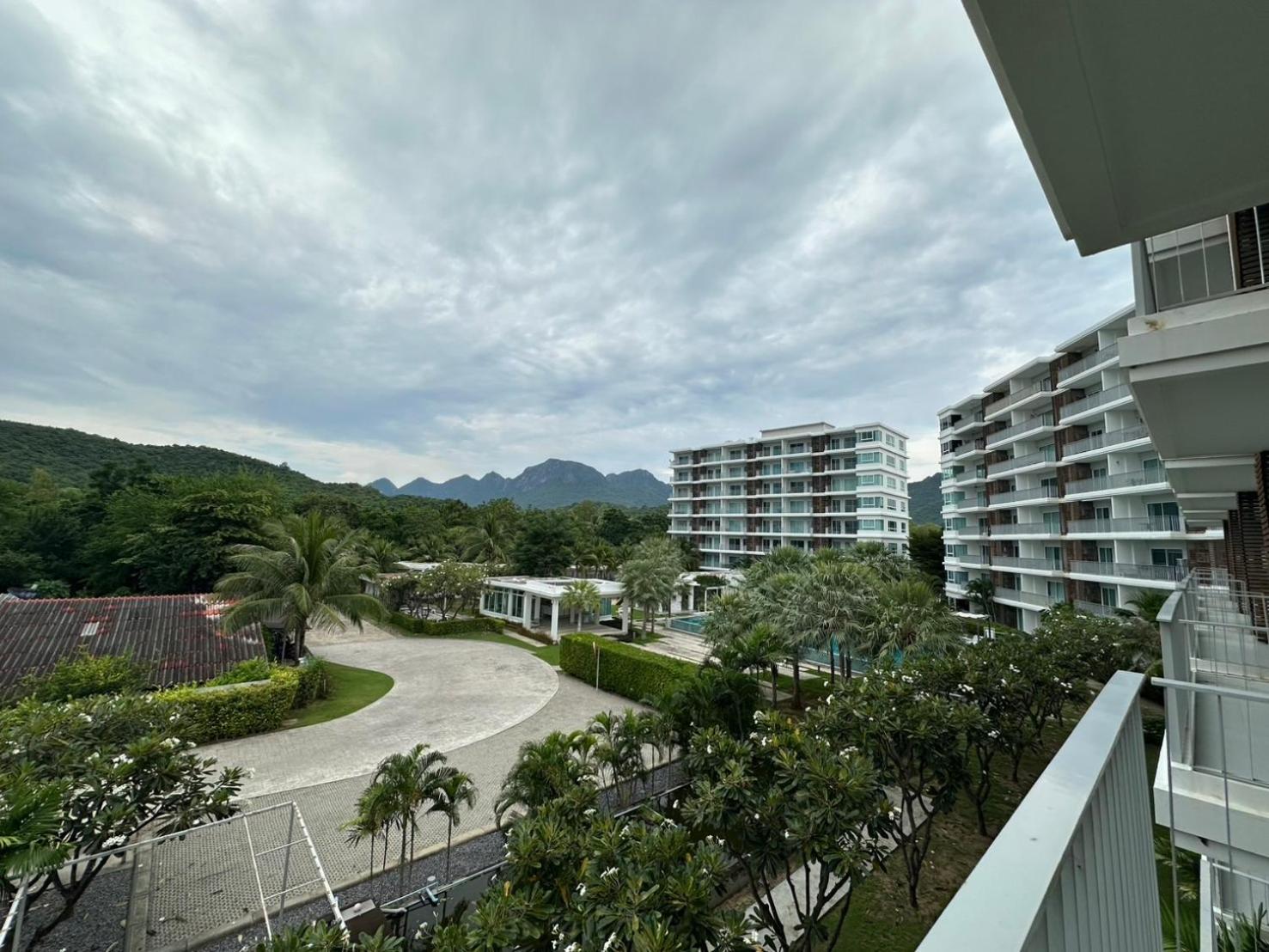 Hotel The Sea B36 - Image 1