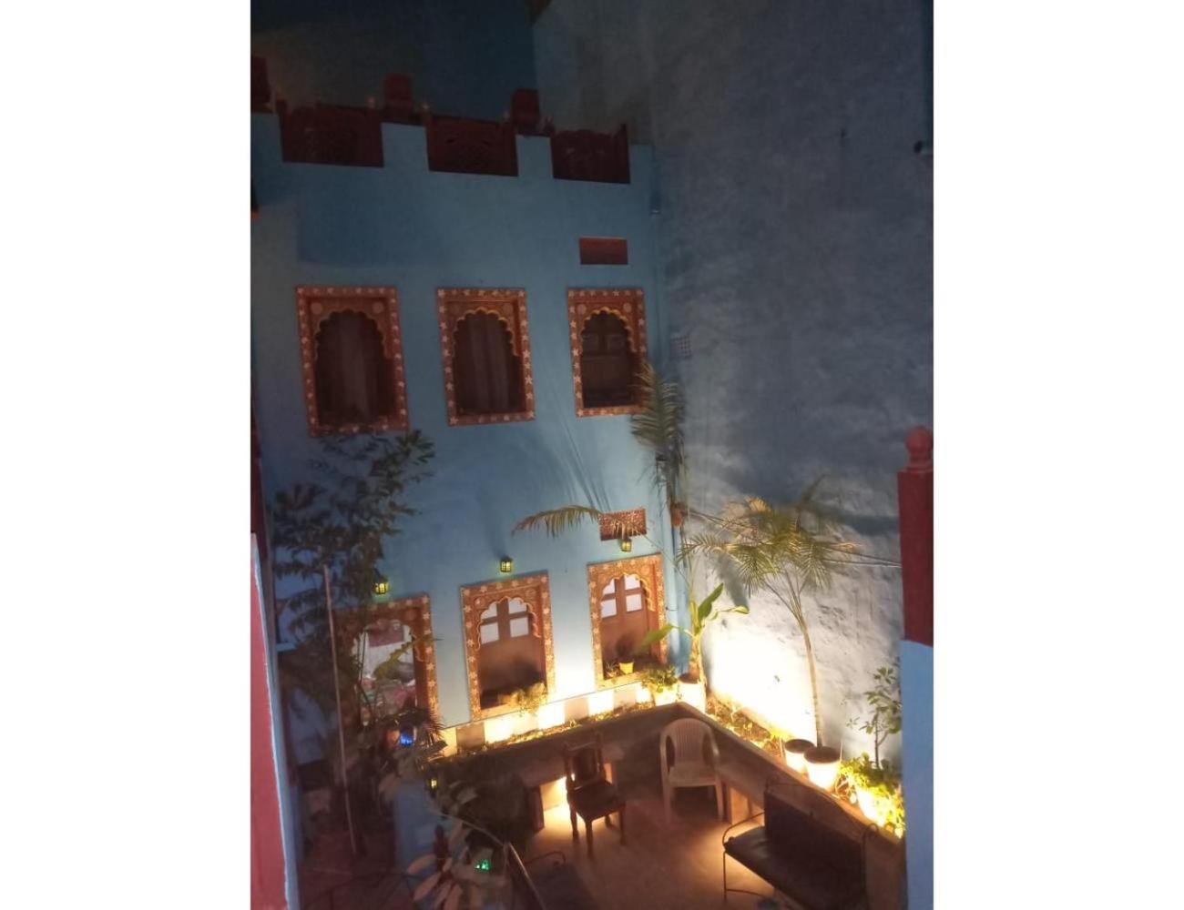 Photo 18