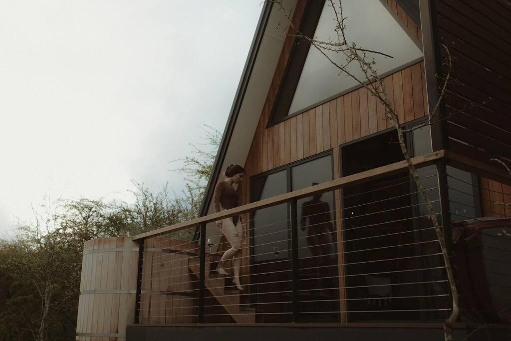 The Eco Cabin Tasmania - Cedar Hot Tub
