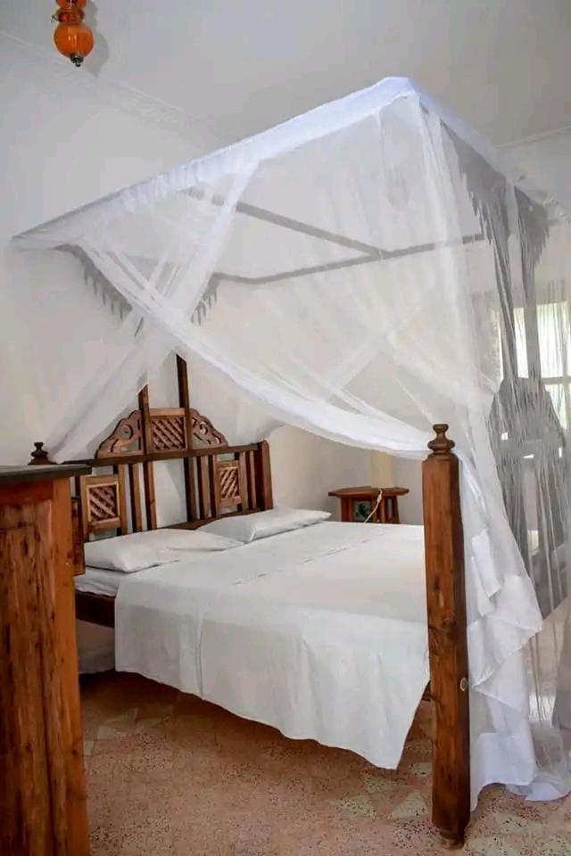 Mlima cottage view 3