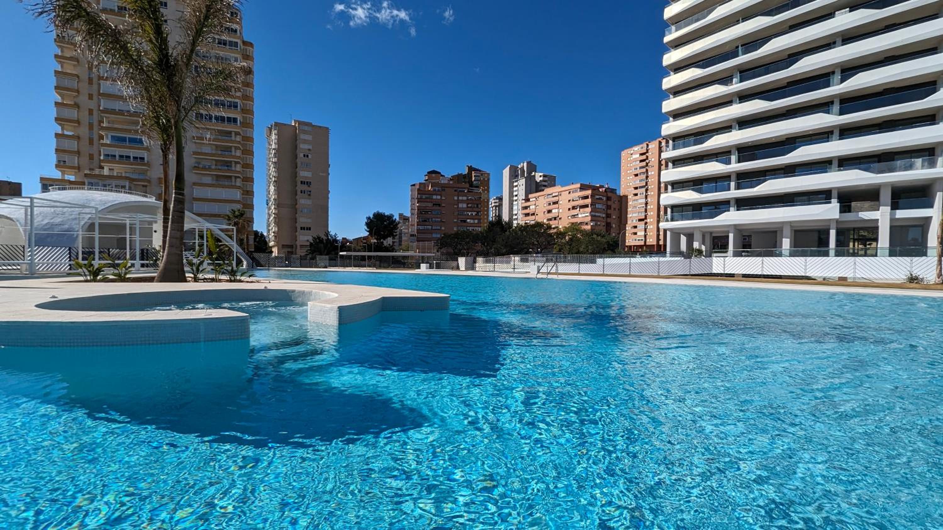 BENIDORM BEACH sea & sky apartment view 2