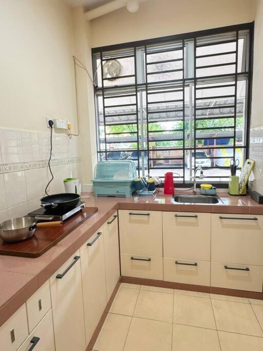 Villa 14min Sutera Mall&Paradigm&Legoland&5min Xin Wan Chay