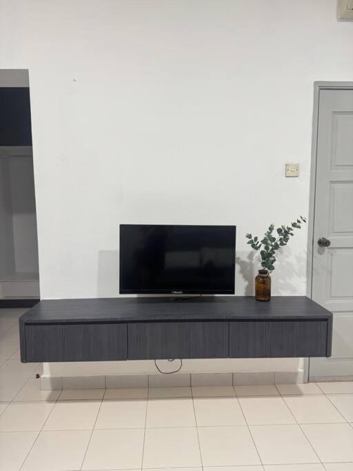 Villa 3bedroom 14min Sutera mall Aeon Bukit Indah