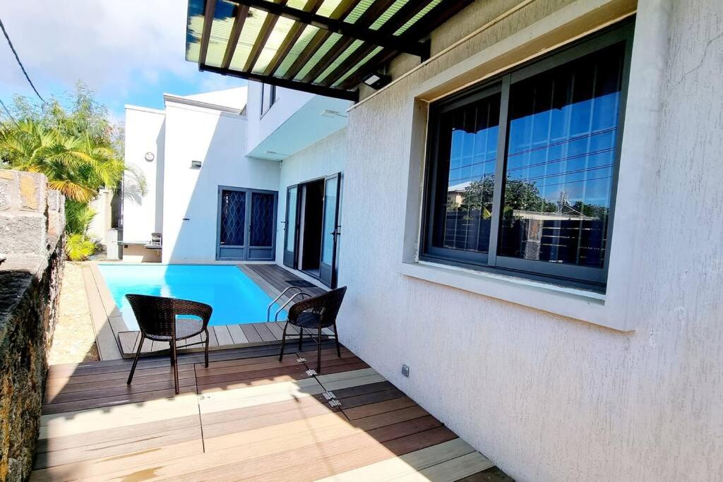 Royal Residence A3 - Gated Semi Detached Villa In Pereybere photo 3