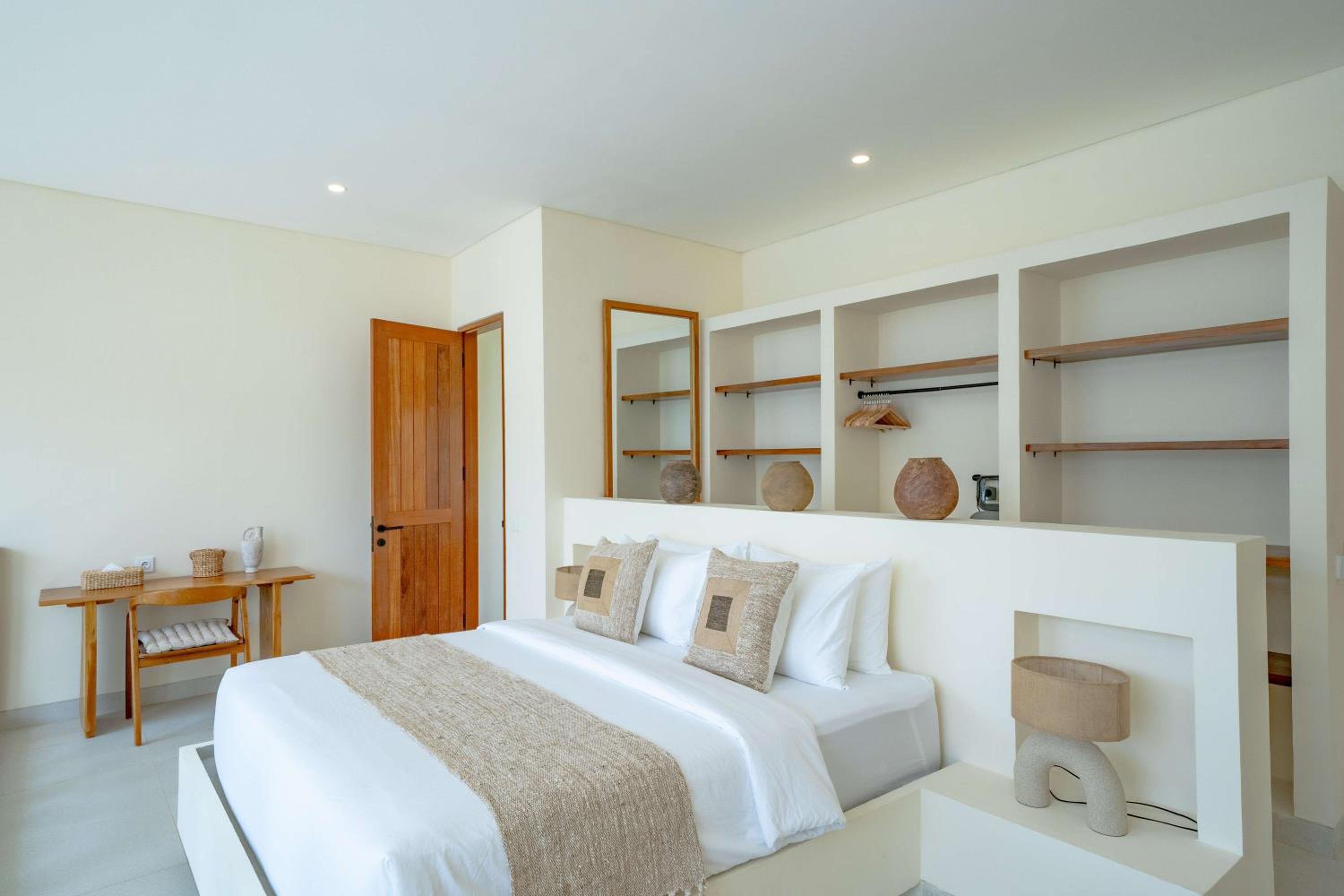 Lyma Loft Pererenan view 2