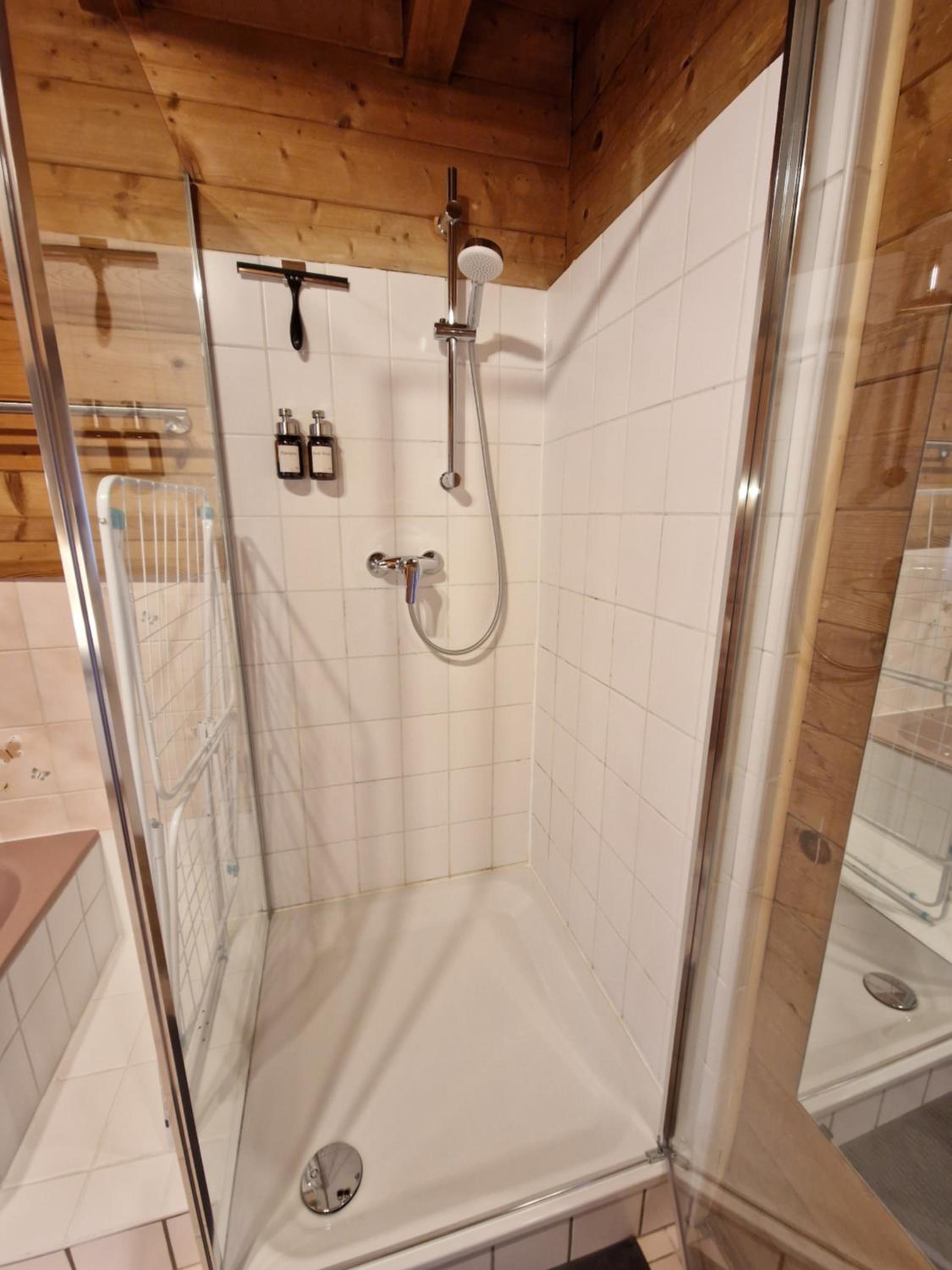 Helle und idyllische 2 Zimmer Wohnung am Rande von Berlin