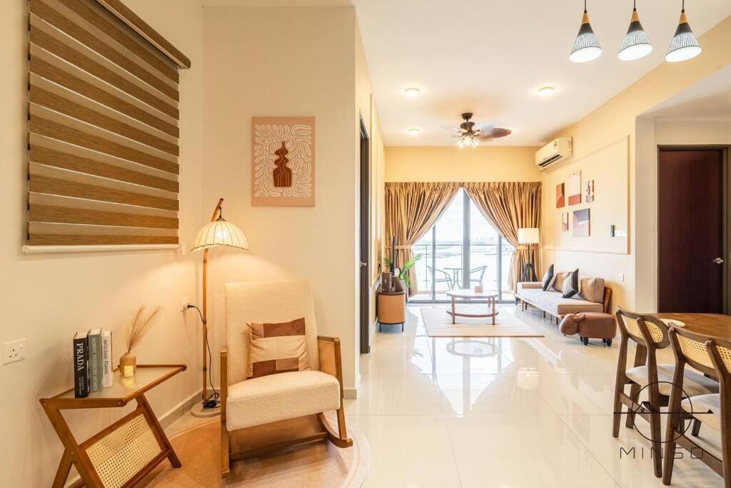 KingsBay A #SeaView #WoodenStyle #4pax