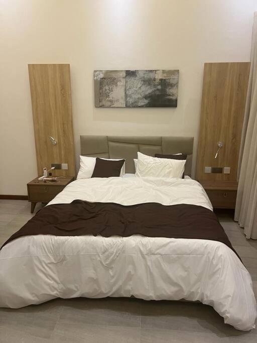Villa climatisée 4 chambres en suites 10 couchages Road view 4