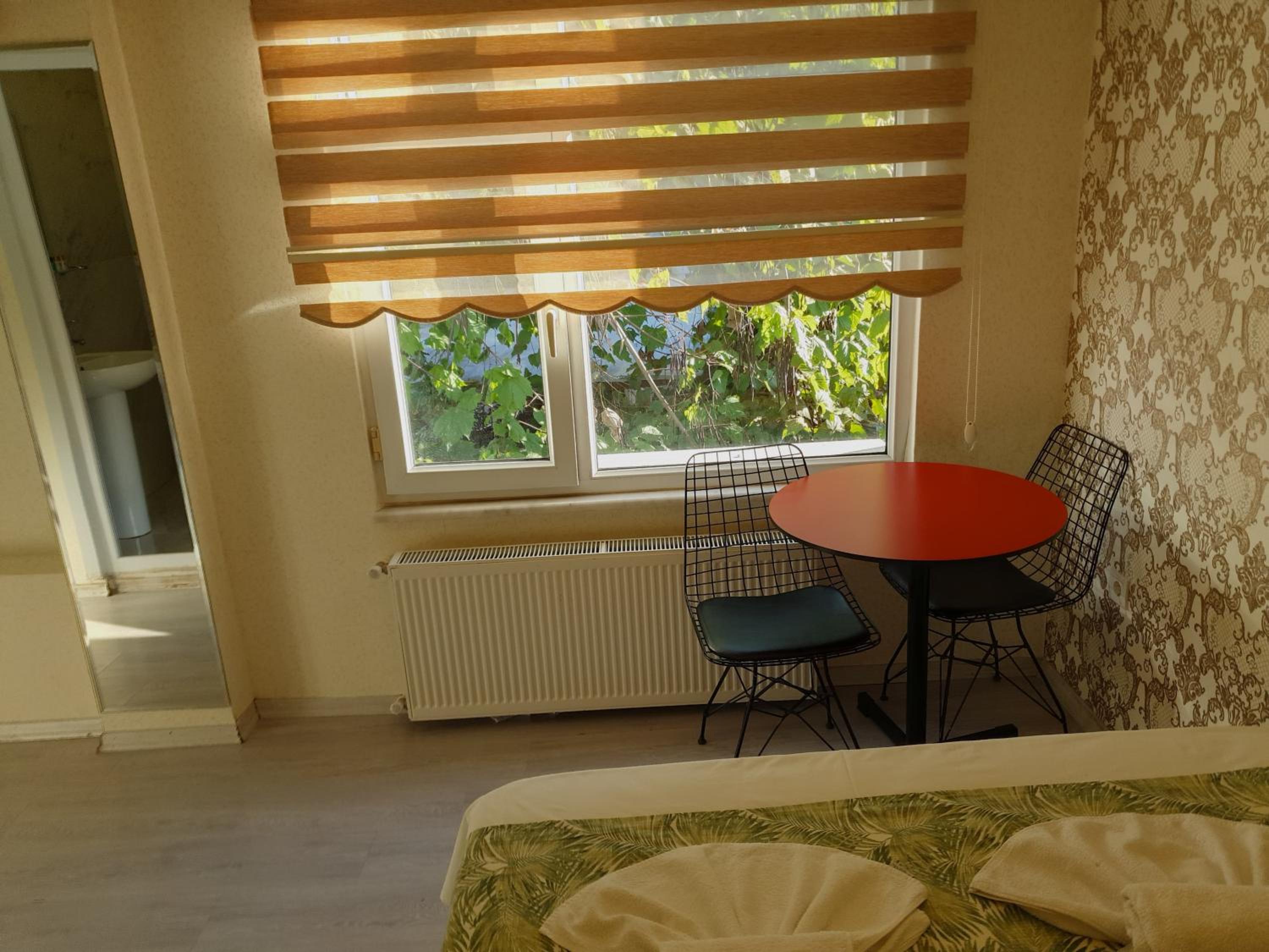 Konstantinei Hotel