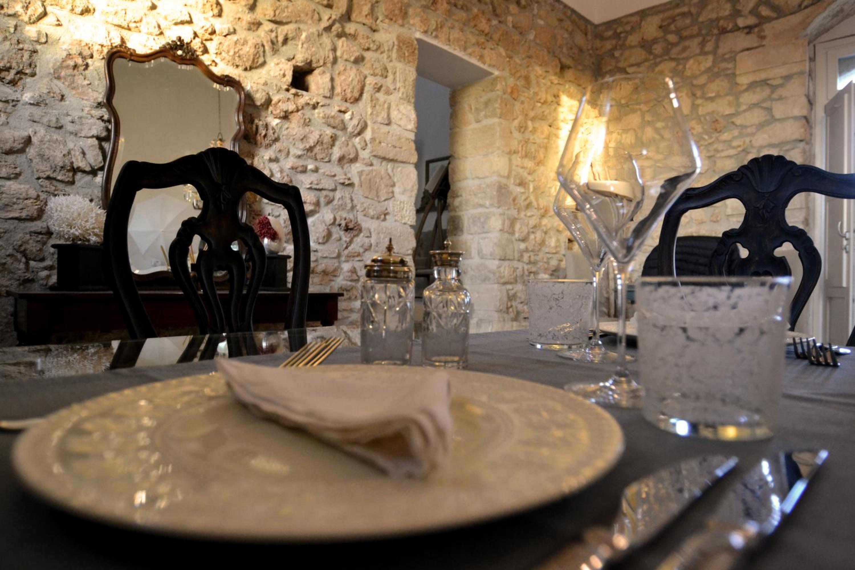 Scilla Maris Charming Suites