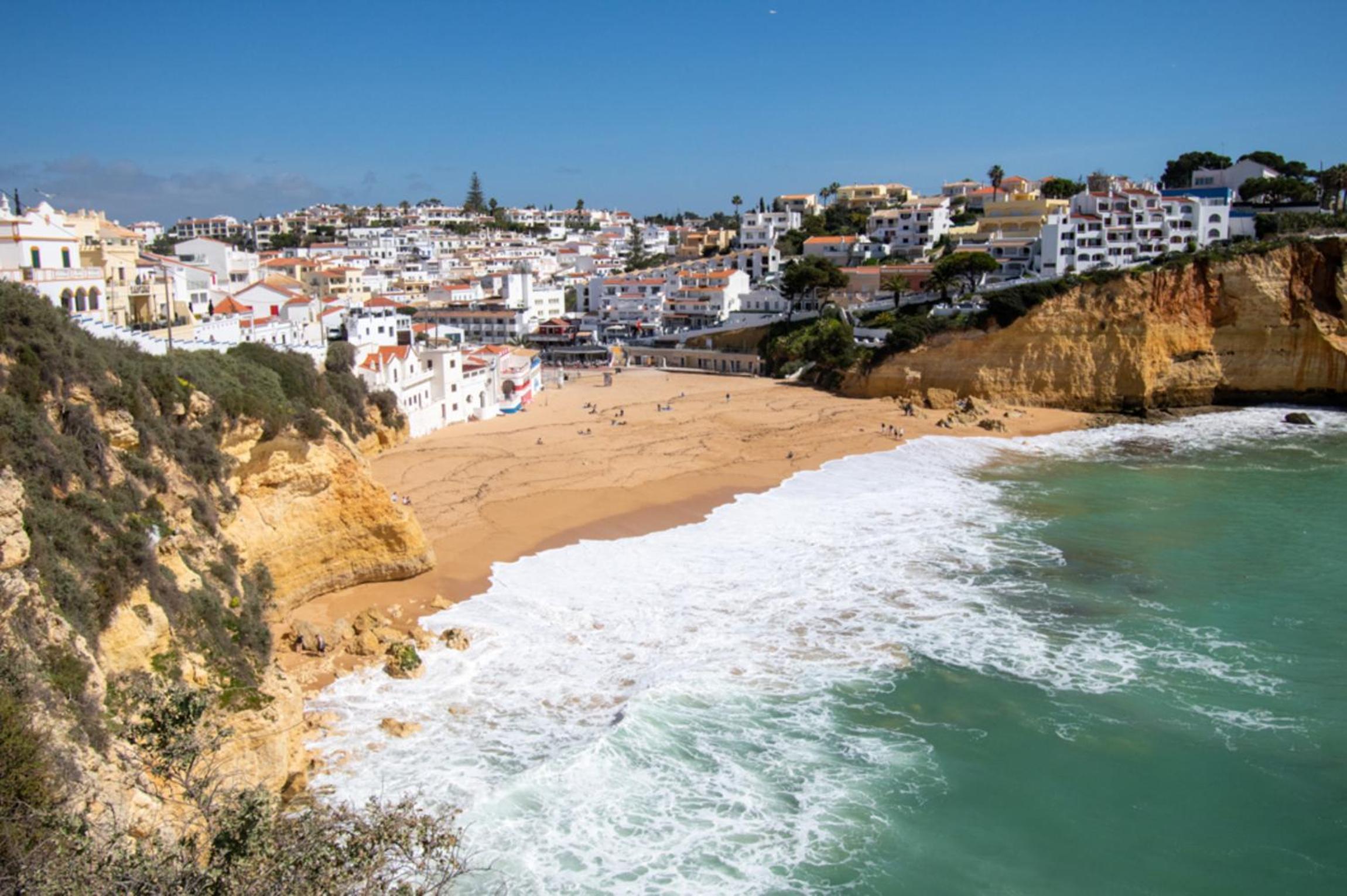 Carvoeiro Vacations - Colina Verde I - Modern Central Apartment - Property Image 3