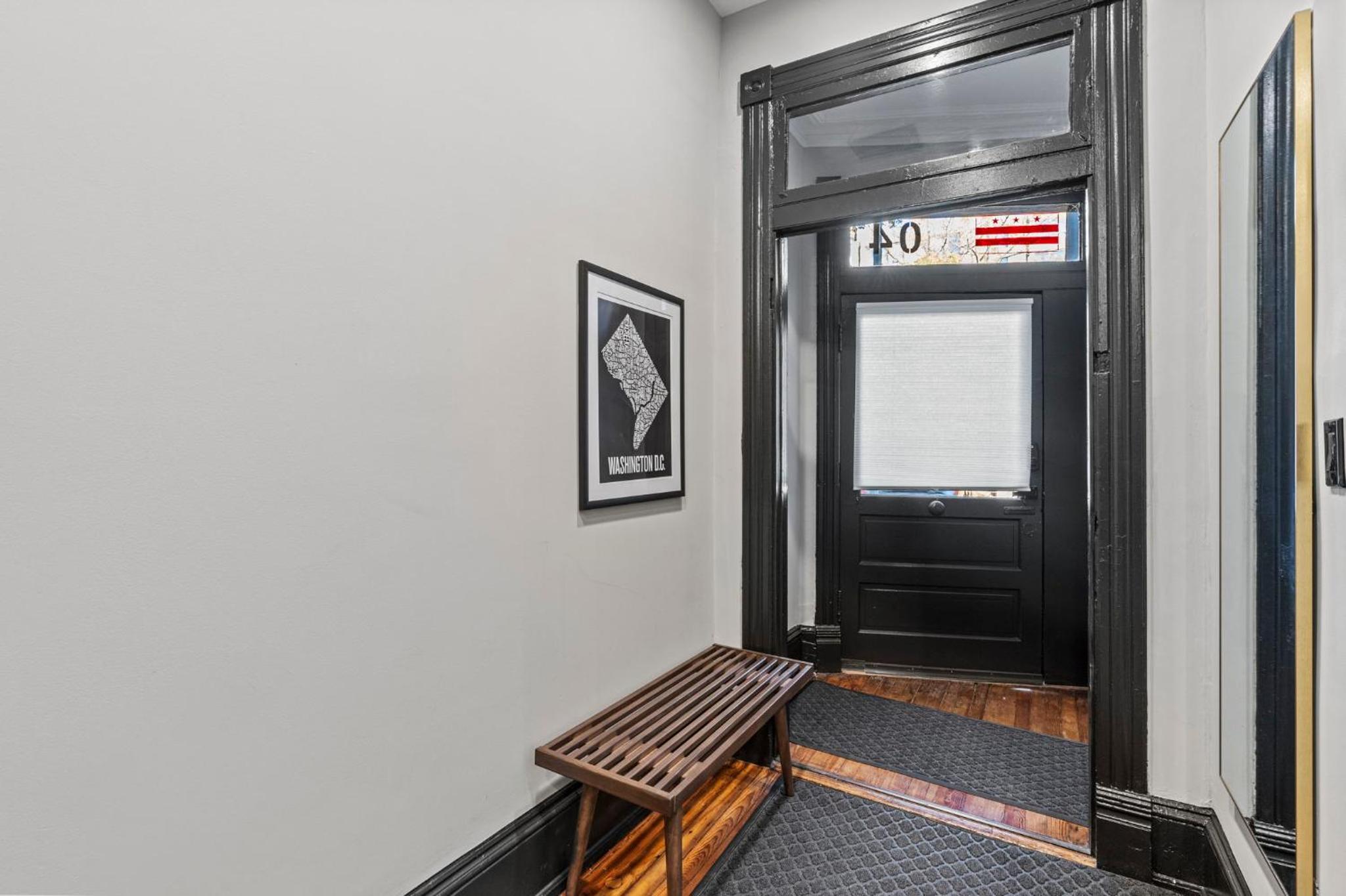 Spacious, Historic Logan Circle Rowhouse view 5