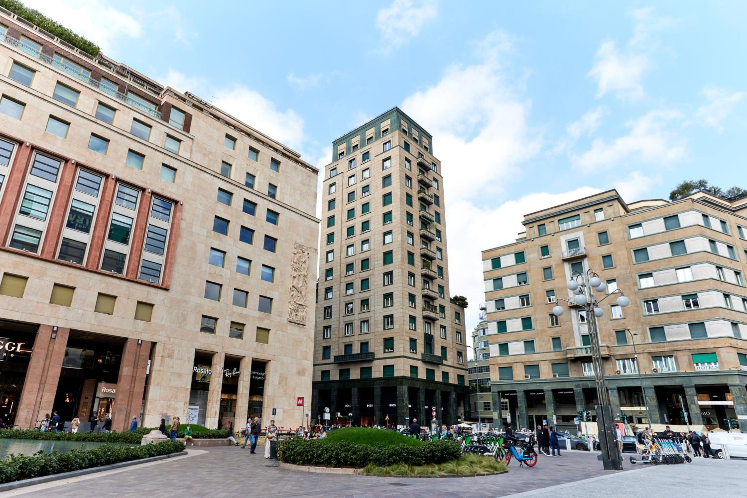 San Babila Executive Suites - Discover The Historic Centre Of Milano