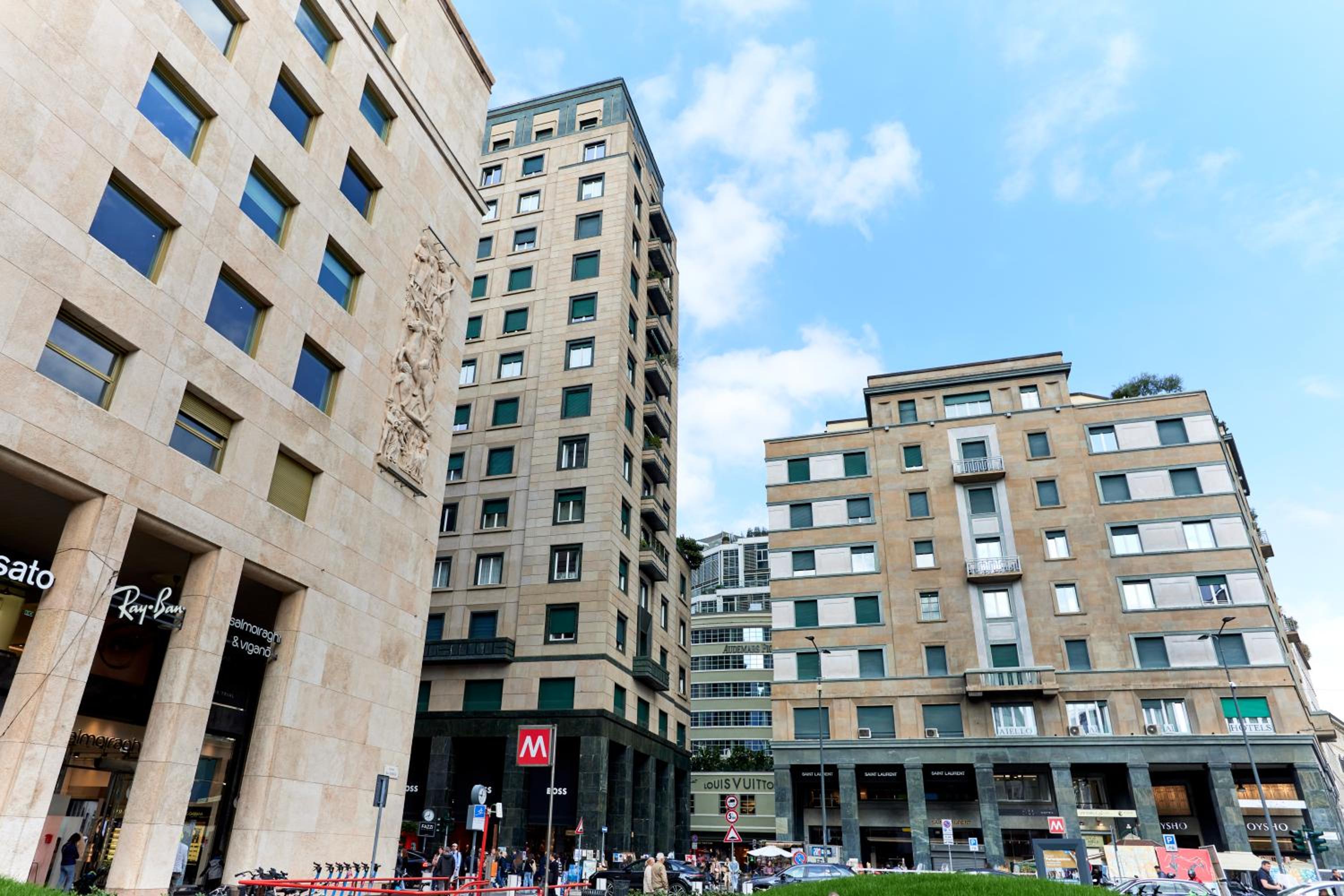 San Babila Executive Suites - Discover The Historic Centre Of Milano