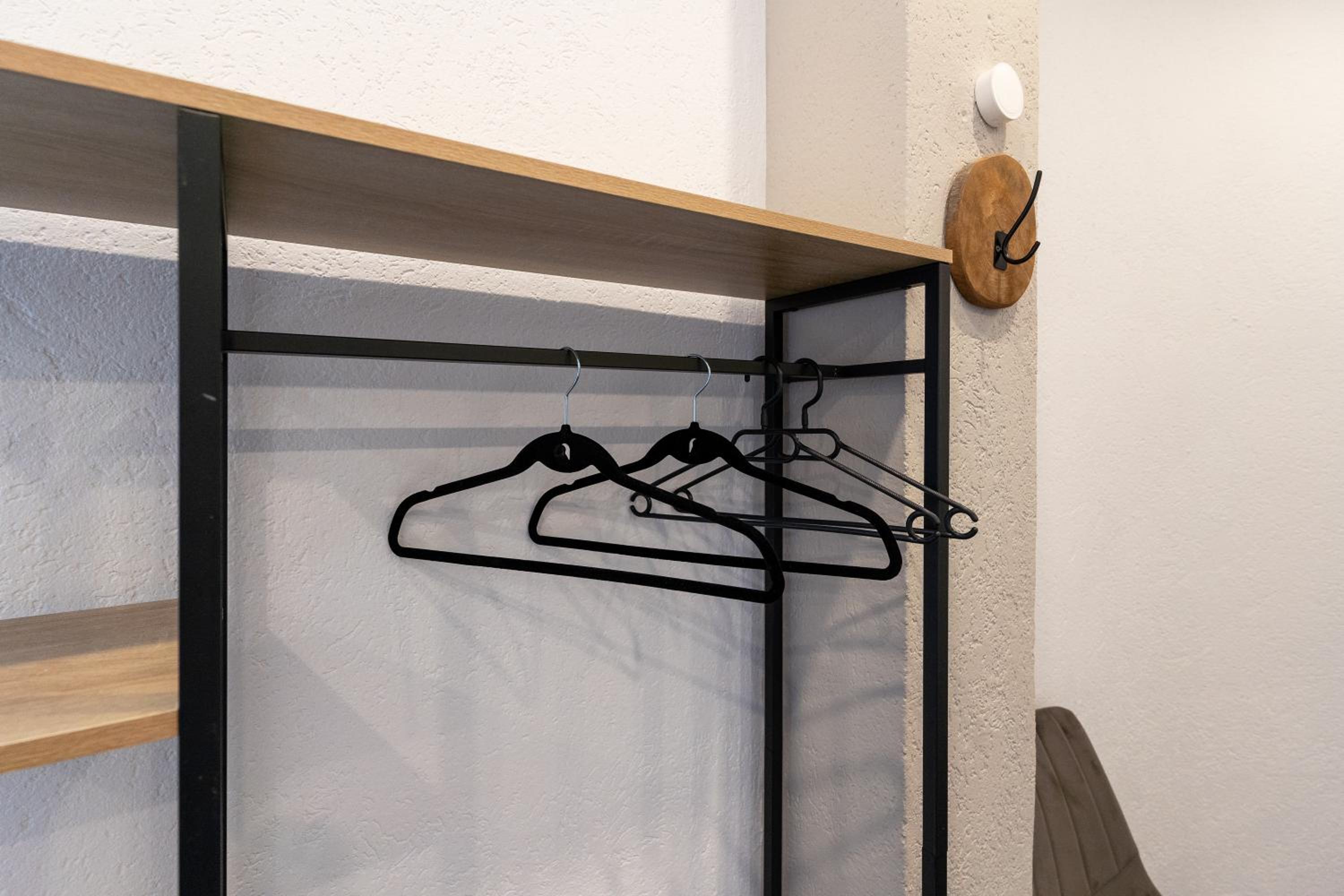 Stylische große 5-Zimmerwohnung-WLAN-Free Parking-