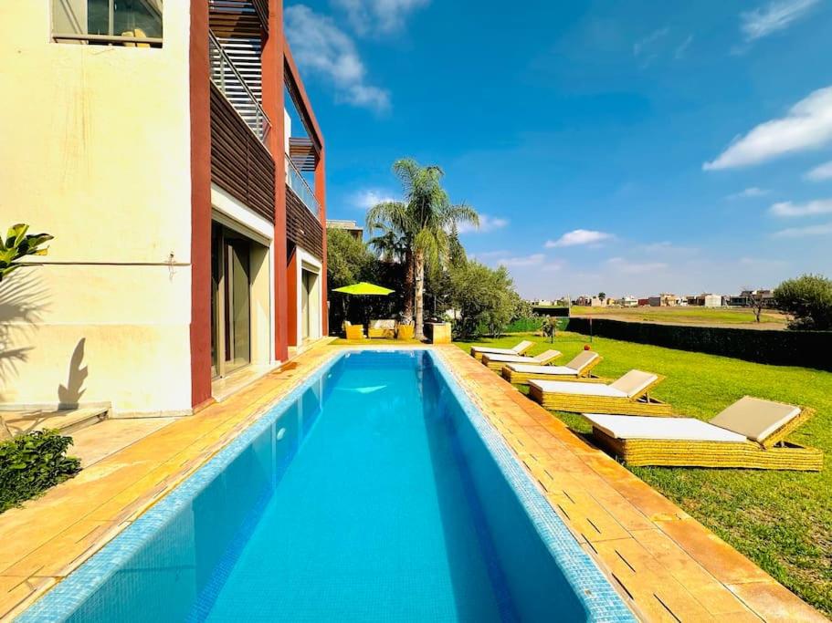 Villa 6 min de Marrakech sur golf piscine privée view 4