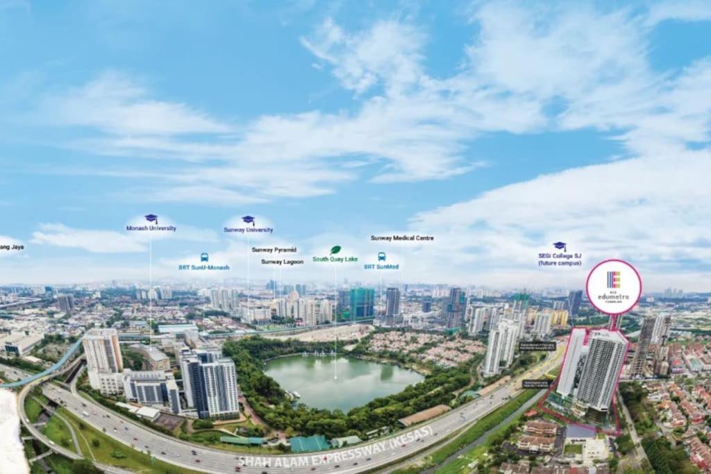 X - The Lumo - Edumetro SEGi College Subang Jaya Sunway Lagoon Monash Taylor Universiti photo 6