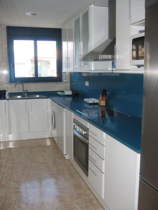 AMPLIO Y CONFORTABLE APARTAMENTO con PARKING