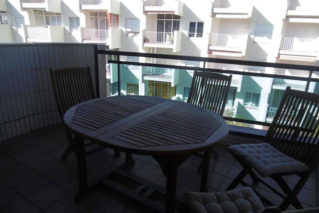 AMPLIO Y CONFORTABLE APARTAMENTO con PARKING