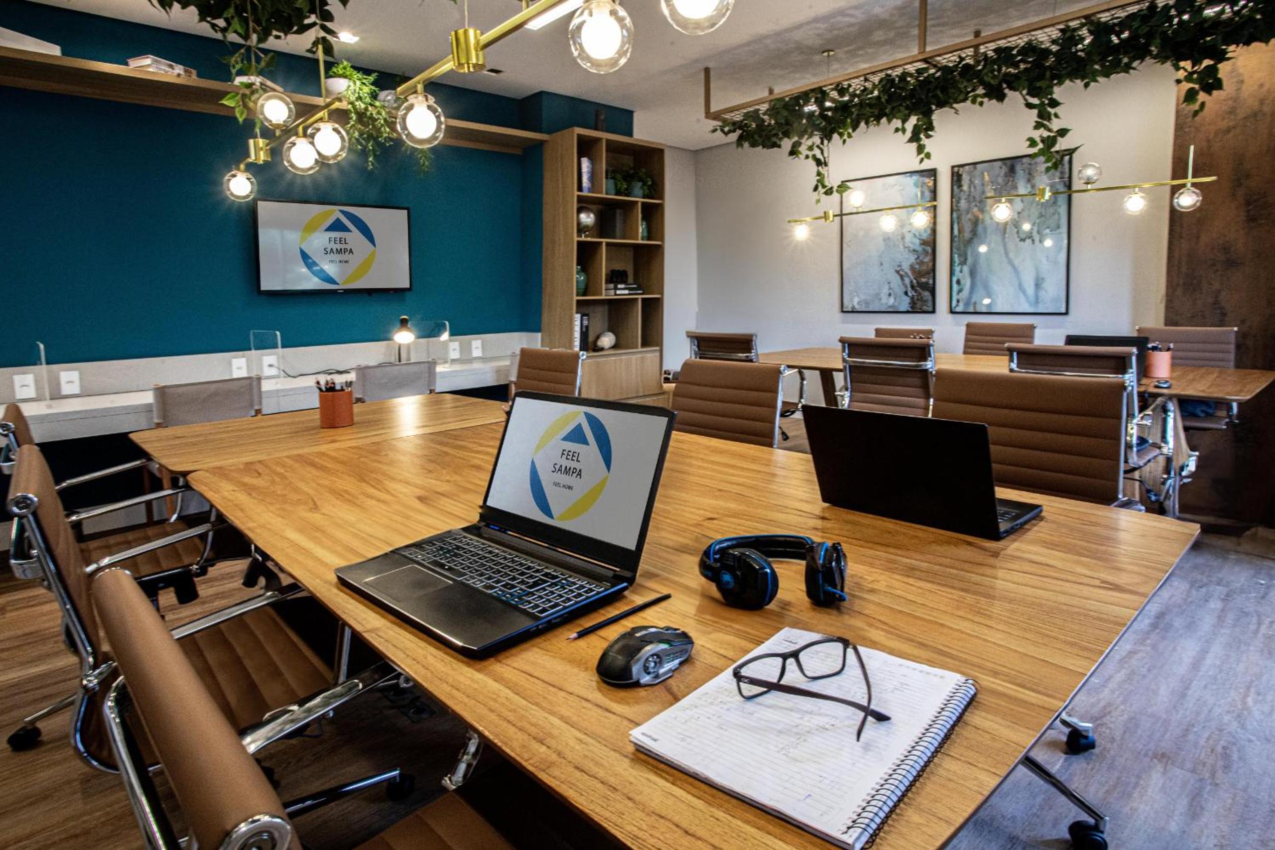 meeting & event spaces