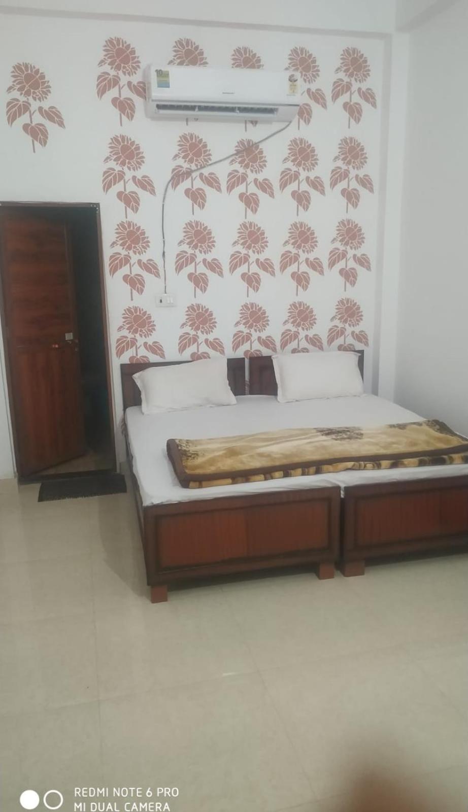 Shree Ram guest house near ram mandir view 3