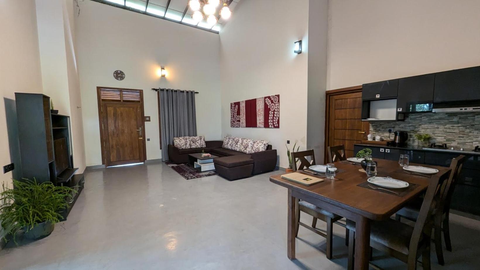 Nuwans Countryside Apartment