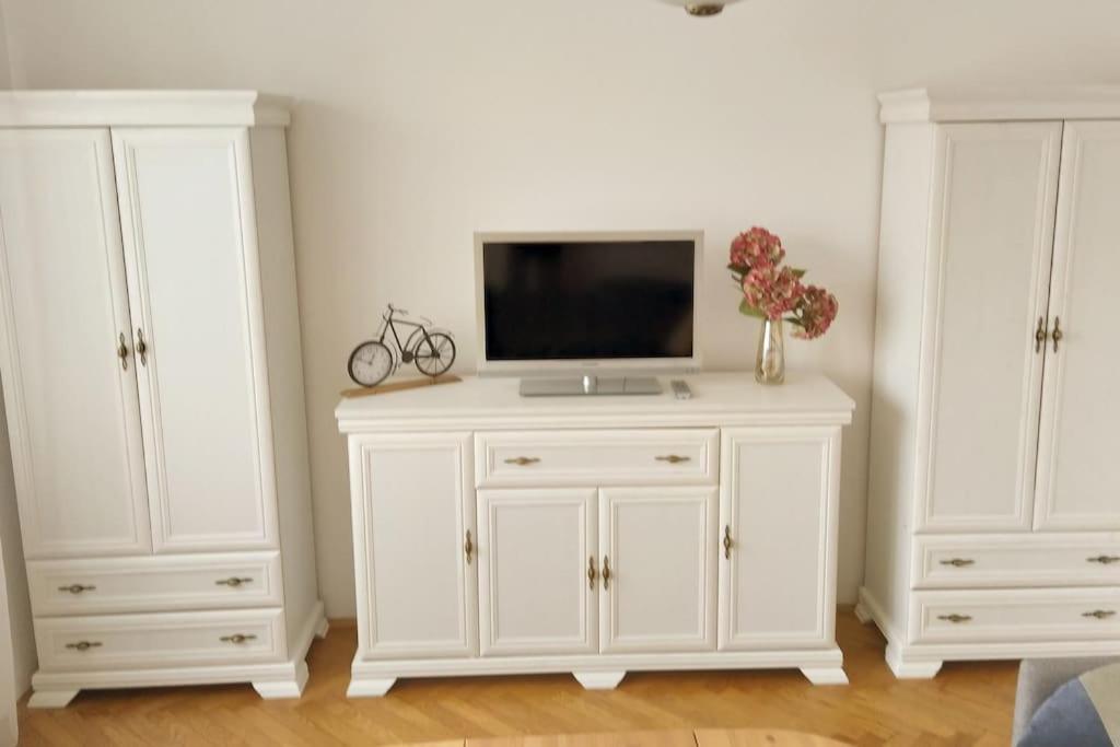 Central apt Jovanova