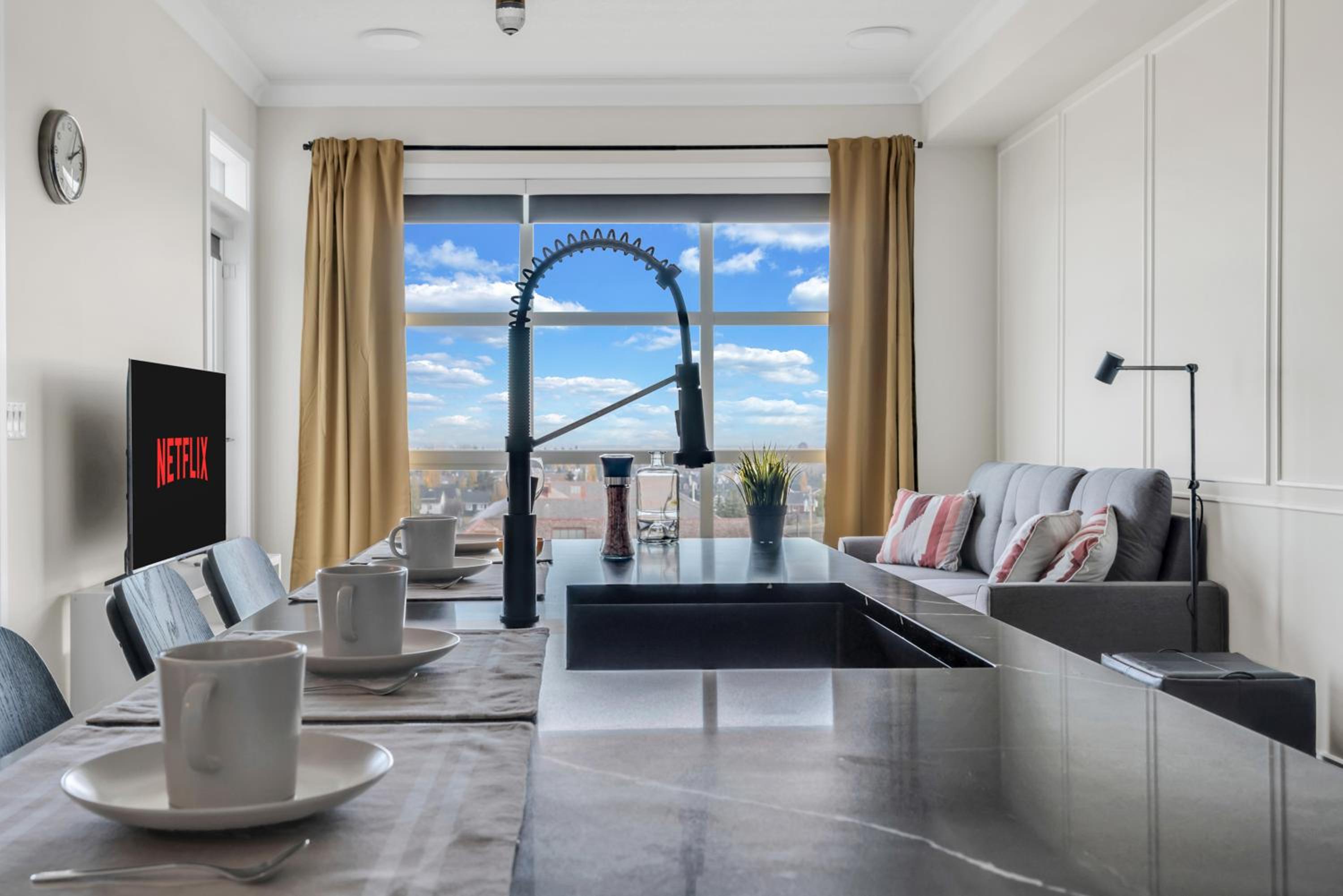 Elegant Space in Currie