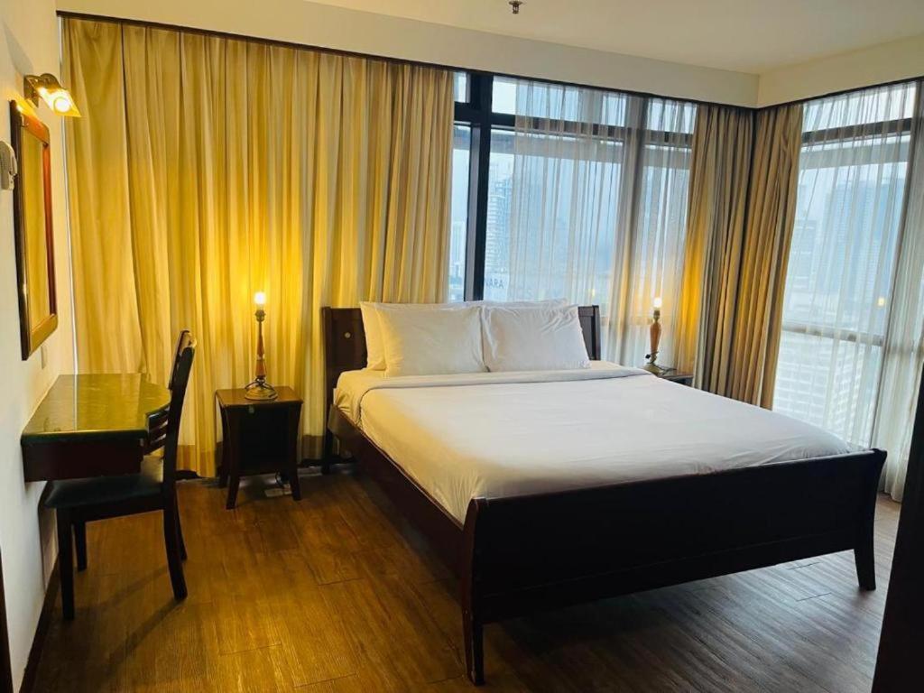 Gorgeous service suite at Imbi