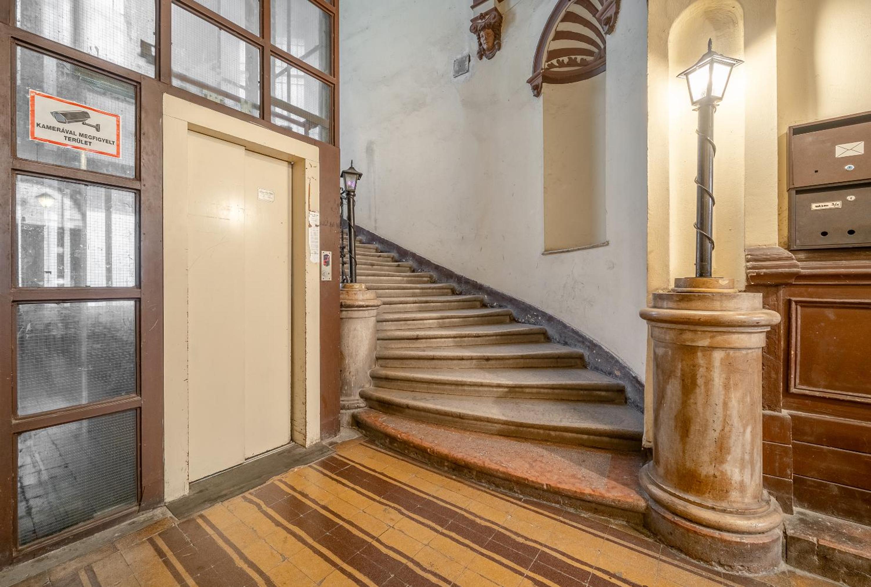 Opera Residence - D10